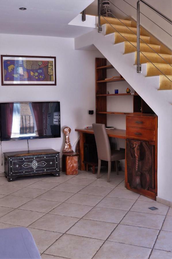 Suite Monticelli نابولي المظهر الخارجي الصورة